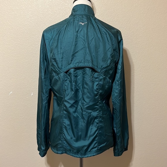 Mizuno - Picture 6 of 8